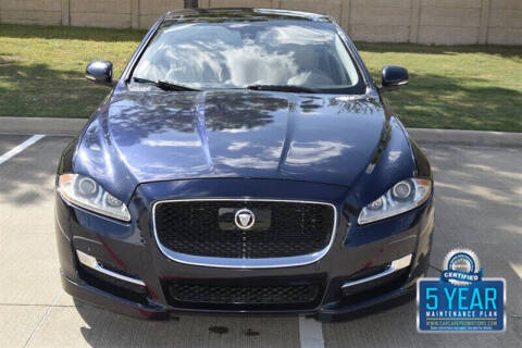 2016 Jaguar XJ R-Sport