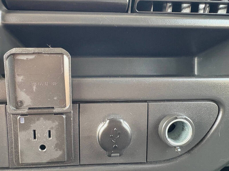 2016 GMC Savana 3500