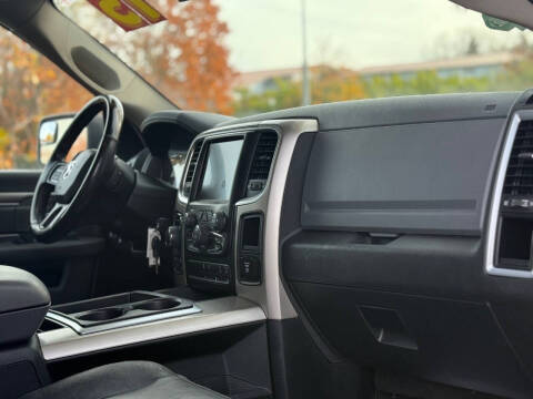 2015 RAM 1500 Big Horn