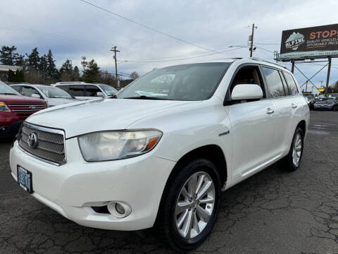 2010 Toyota Highlander Hybrid for sale at ALPINE MOTORS in Milwaukie OR