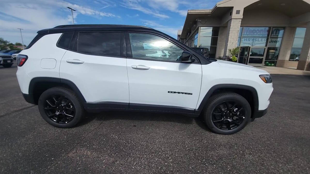 2024 Jeep Compass for sale at Victoria Auto Sales in Victoria, MN