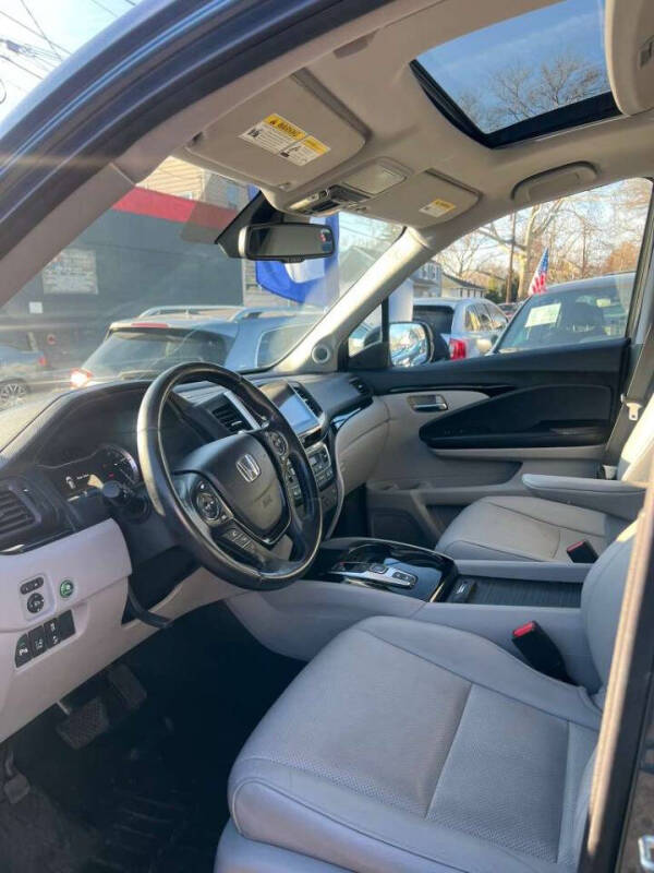 2017 Honda Pilot Elite