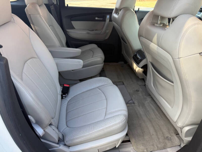 2011 GMC Acadia SLT-2