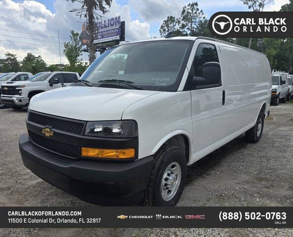 2025 Chevrolet Express 2500