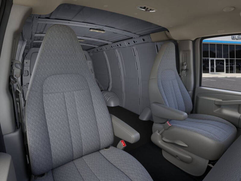 2026 GMC Savana 2500