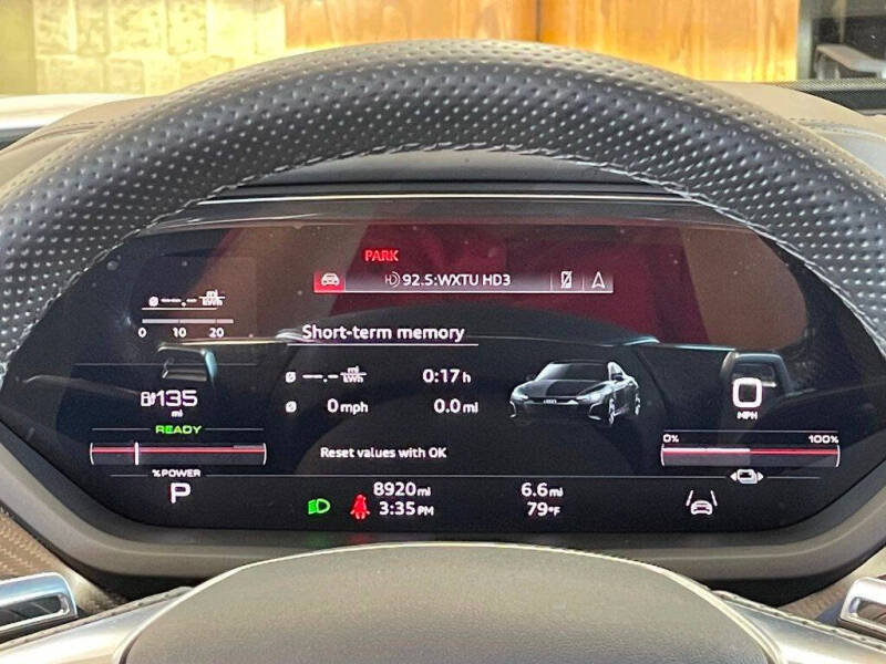 2023 Audi e-tron GT quattro Premium Plus