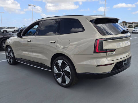 2025 Volvo EX90 Twin Performance Ultra 6P