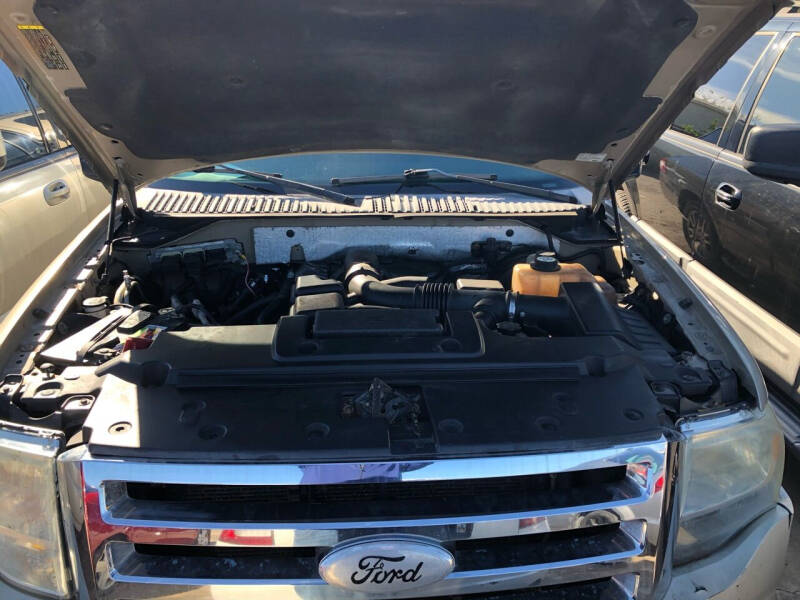2008 Ford Expedition XLT