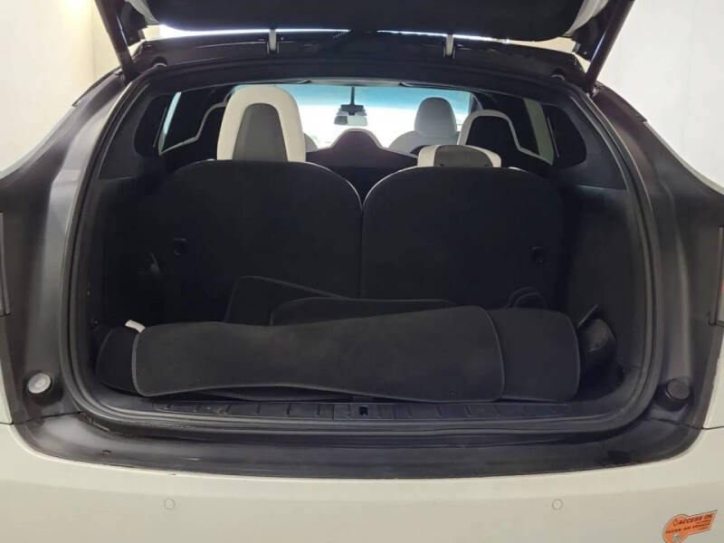 2020 Tesla Model X Long Range Plus
