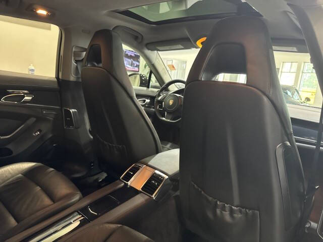 2011 Porsche Panamera