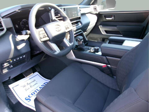 2025 Toyota Sequoia SR5