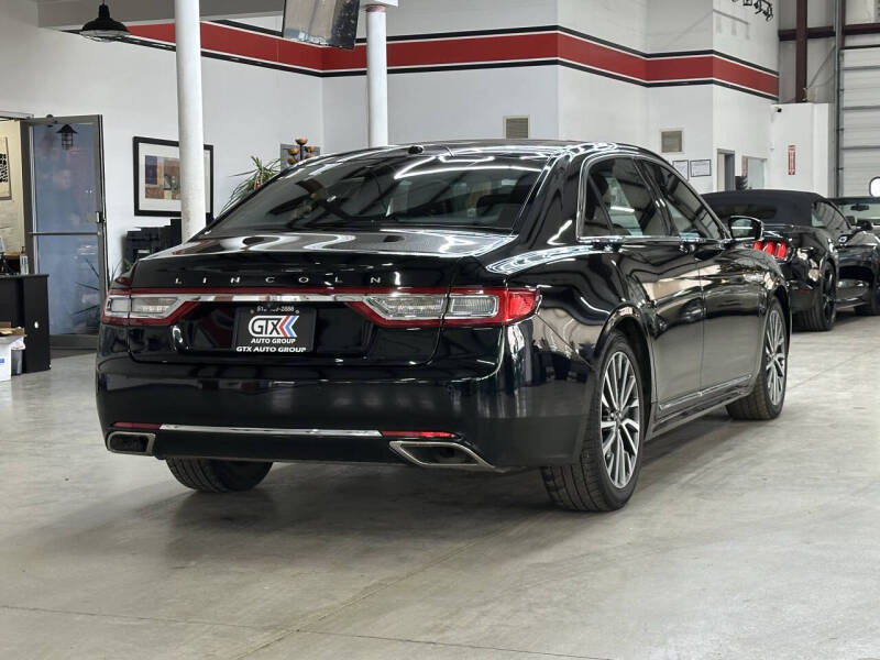 2017 Lincoln Continental Select