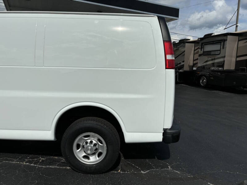 2018 Chevrolet Express 2500