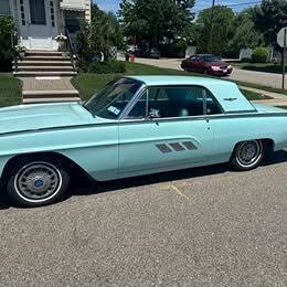 1963 Ford Thunderbird