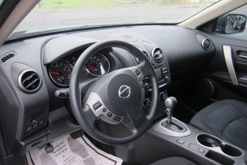 2014 Nissan Rogue Select S