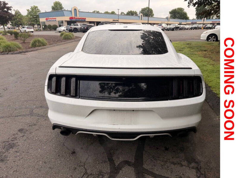 2016 Ford Mustang EcoBoost Premium