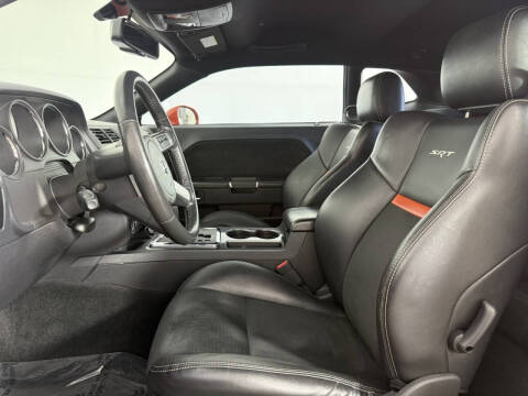 2008 Dodge Challenger SRT8