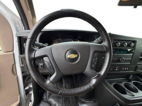 2021 Chevrolet Express 2500