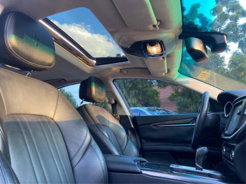 2016 Maserati Ghibli