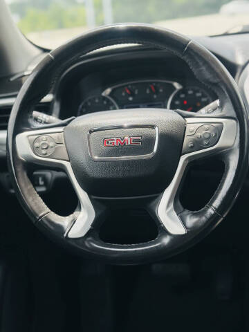 2017 GMC Acadia SLT-1