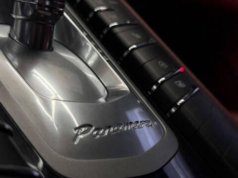 2015 Porsche Panamera