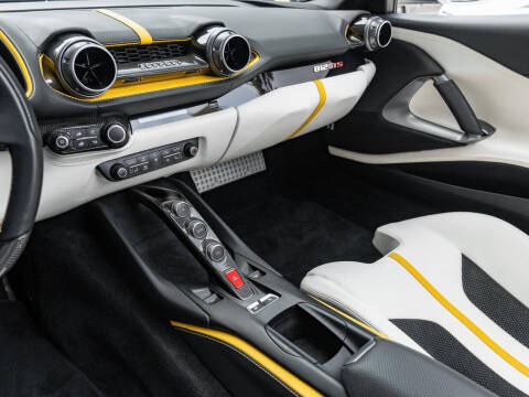 2021 Ferrari 812 GTS