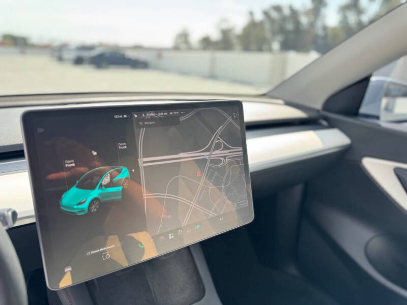 2022 Tesla Model Y Long Range