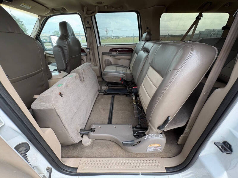 2004 Ford Excursion Eddie Bauer