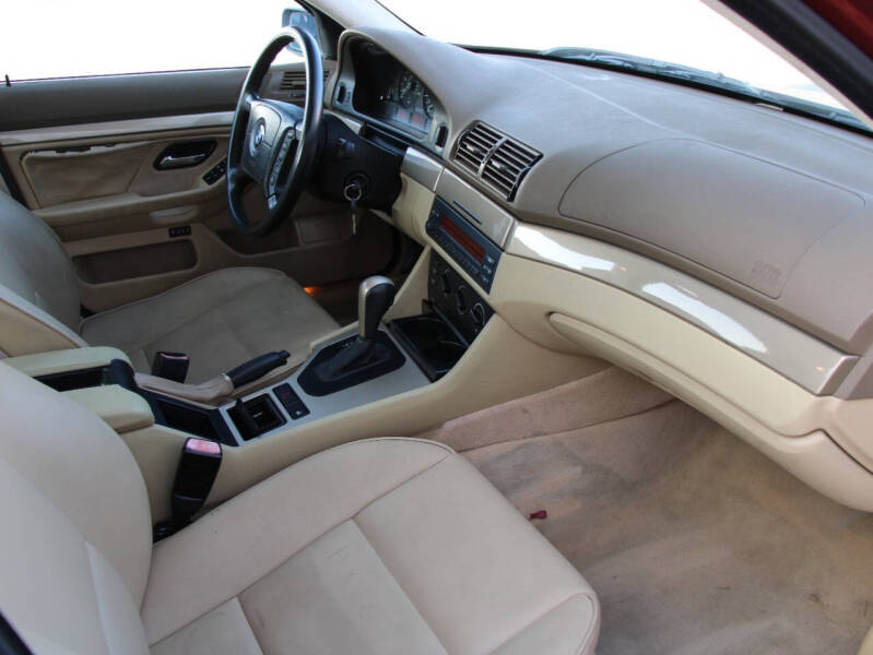 2001 BMW 5 Series 525i