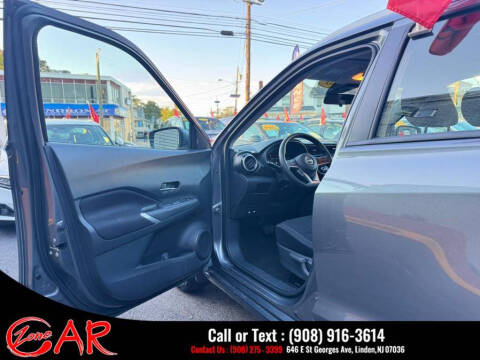 2023 Nissan Kicks SV