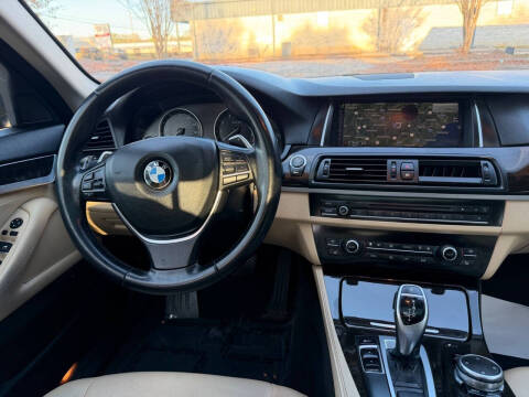 2016 BMW 5 Series 528i