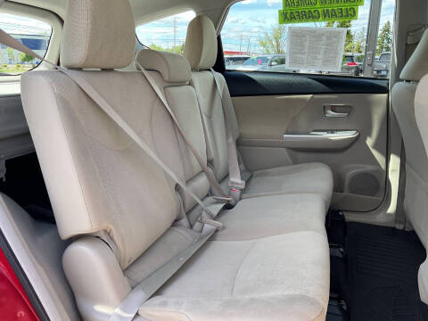 2012 Toyota Prius v Three