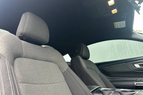 2024 Ford Mustang EcoBoost