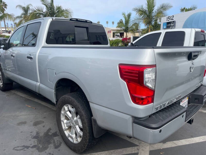 2017 Nissan Titan XD SL