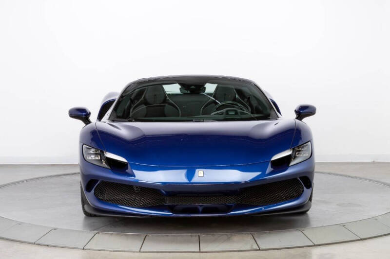 2023 Ferrari 296 GTS