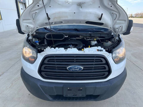 2017 Ford Transit 250