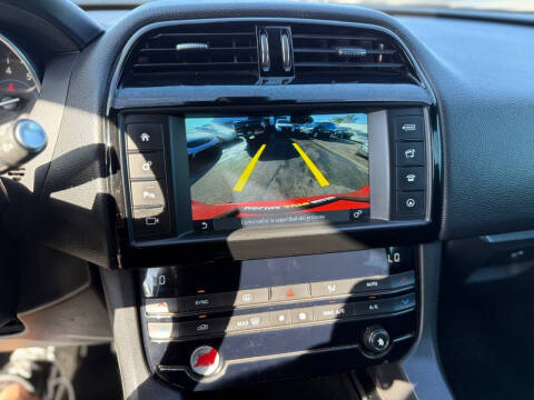 2017 Jaguar F-PACE 35t Premium