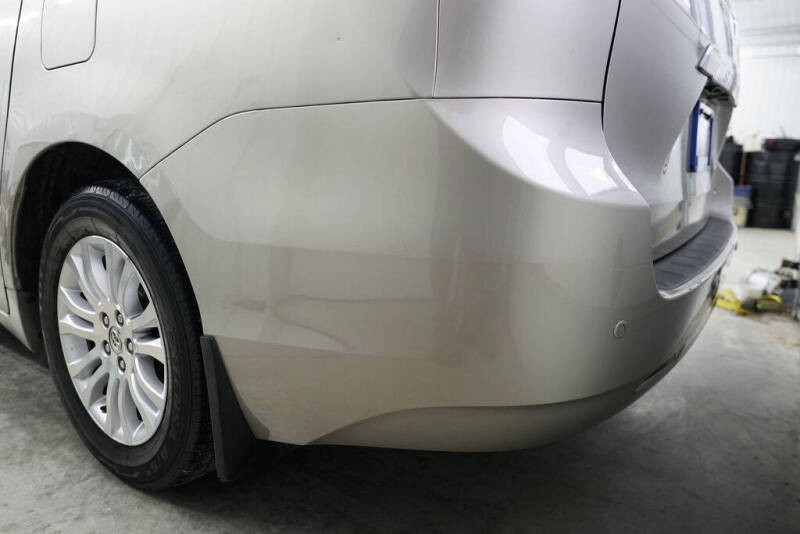 2016 Toyota Sienna