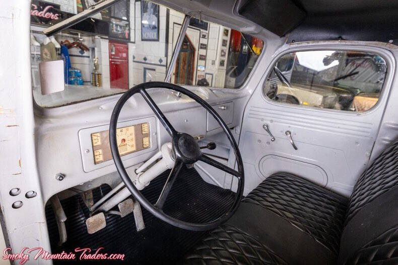 1949 International Harvester