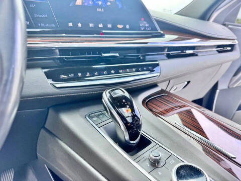 2023 Cadillac Escalade ESV Premium Luxury