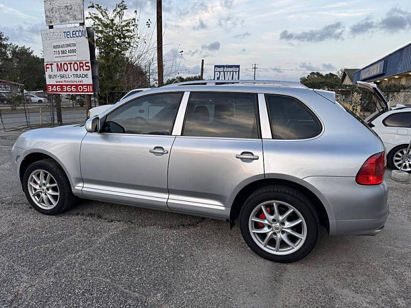 2004 Porsche Cayenne Turbo