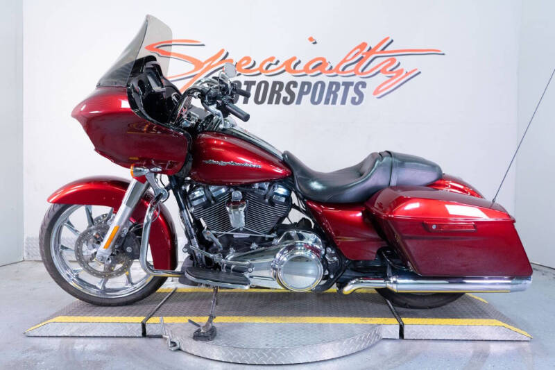 2017 Harley-Davidson Road Glide Special