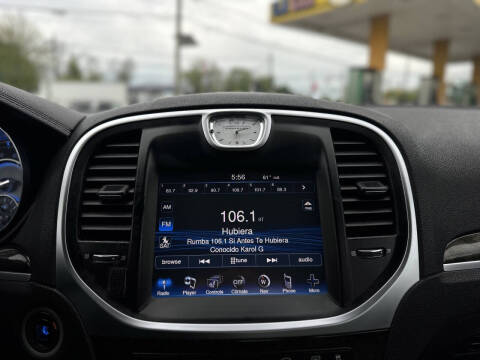 2013 Chrysler 300 C