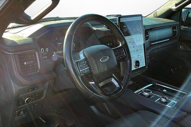 2024 Ford Expedition Platinum