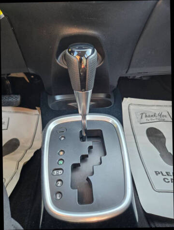 2016 Toyota Yaris 5-Door SE