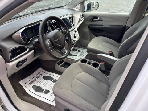 2017 Chrysler Pacifica Touring