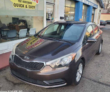 2014 Kia Forte for sale at AutoMotion Sales in Franklin OH