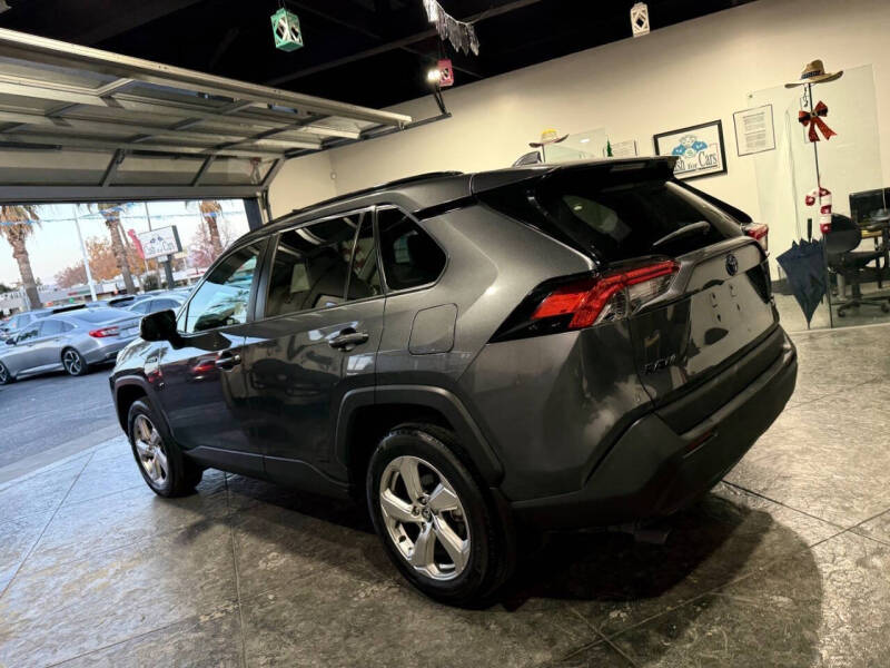 2021 Toyota RAV4 Hybrid XLE Premium