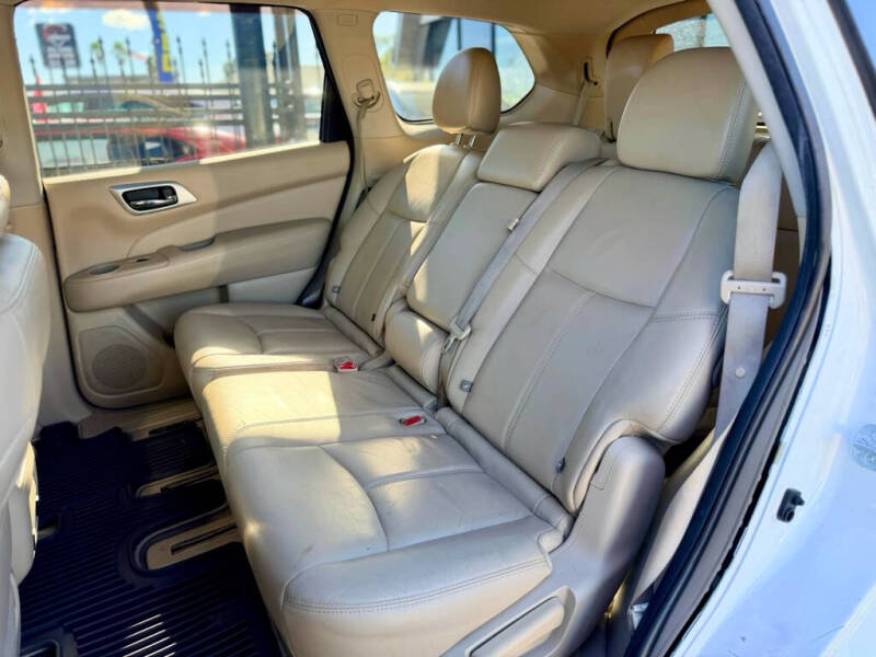 2014 Nissan Pathfinder S