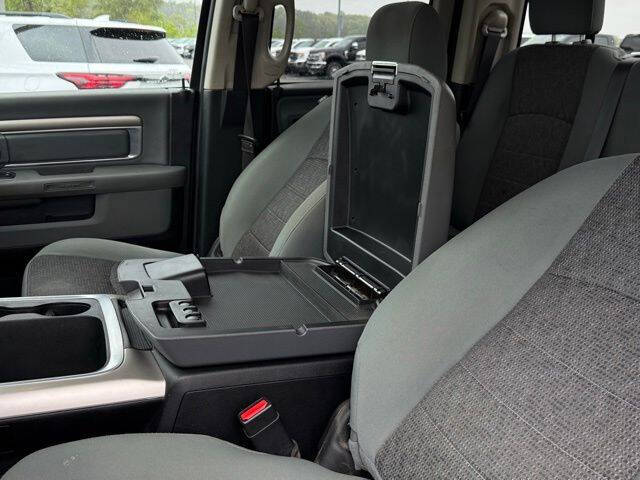2017 RAM 1500 SLT